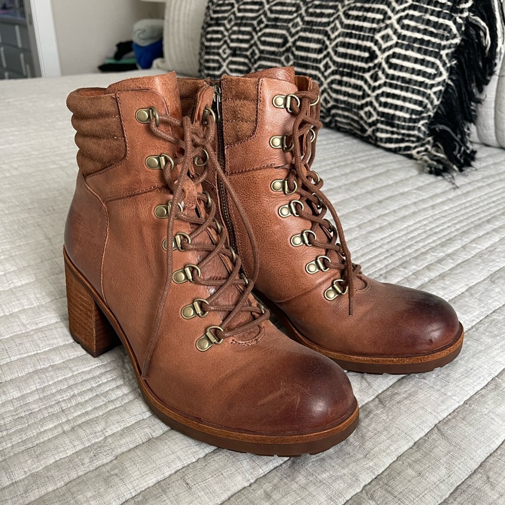 Kork-Ease Disna Healed Ankle Boots